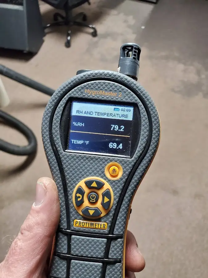 Moisture meter humidity assessment for Fire & Smoke Damage Restoration in Chattanooga